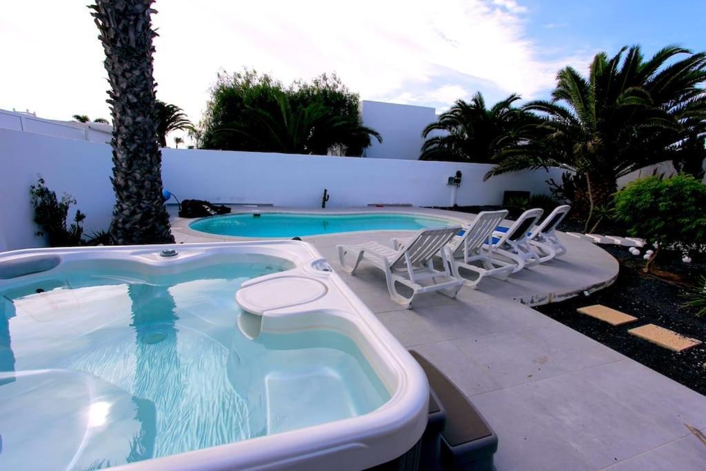 Villa Casa Alizee, Heated Pool, Hot Tub à Playa Blanca  Extérieur photo